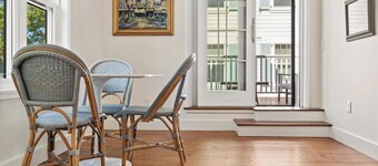 Downtown 2nd Floor Apartment with Dramatic Lake Views.  