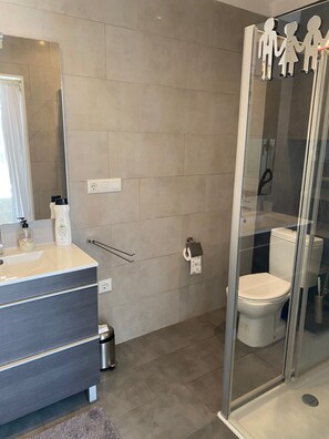 Bathtub