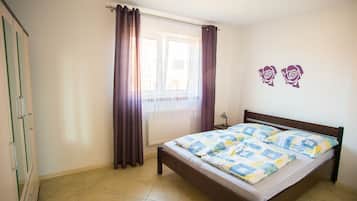 2 chambres, lit parapluie, Wi-Fi, draps fournis