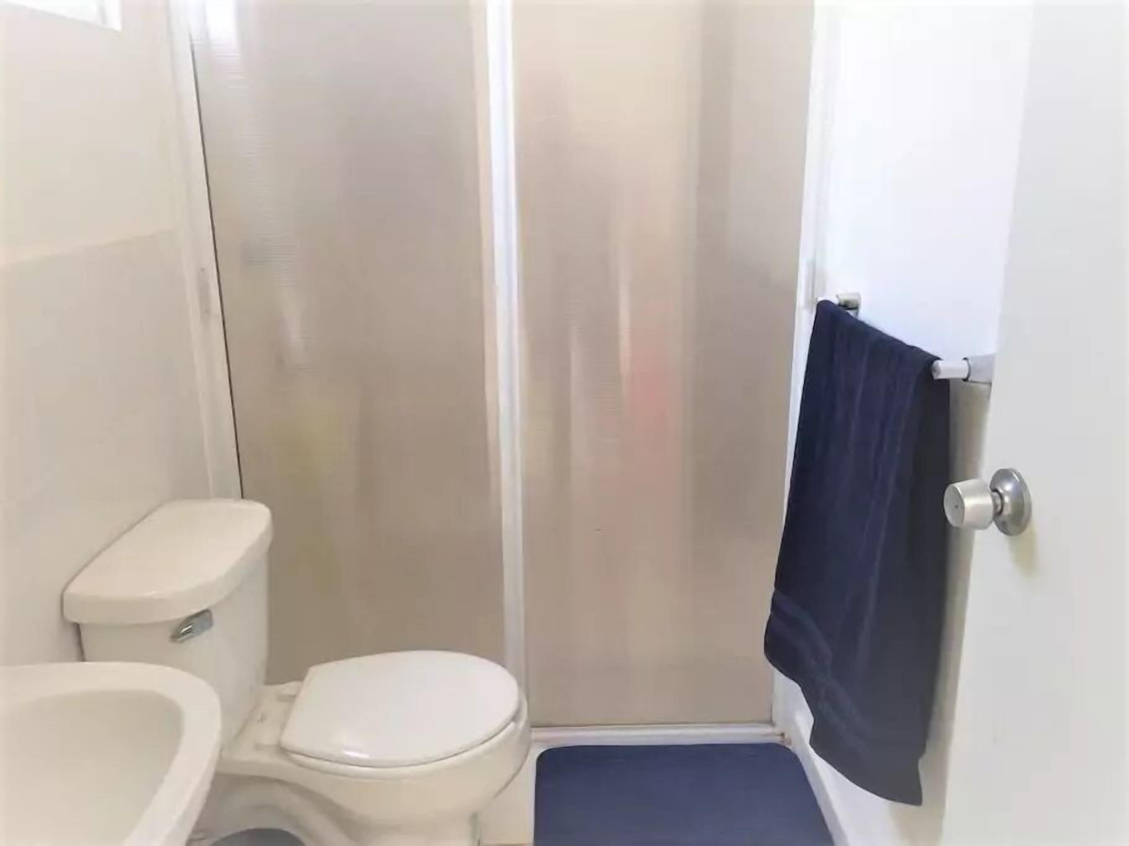 Condo phong cách cổ điển | Phòng tắm