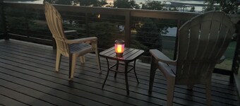 Views & Proximity at Mosier Mainstay