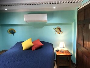 2 habitaciones, escritorio, wifi gratis y ropa de cama 