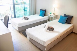2 bedrooms, iron/ironing board, free WiFi, bed sheets