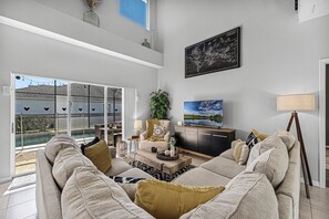Smart TV, videogiochi, libri, monitor per computer