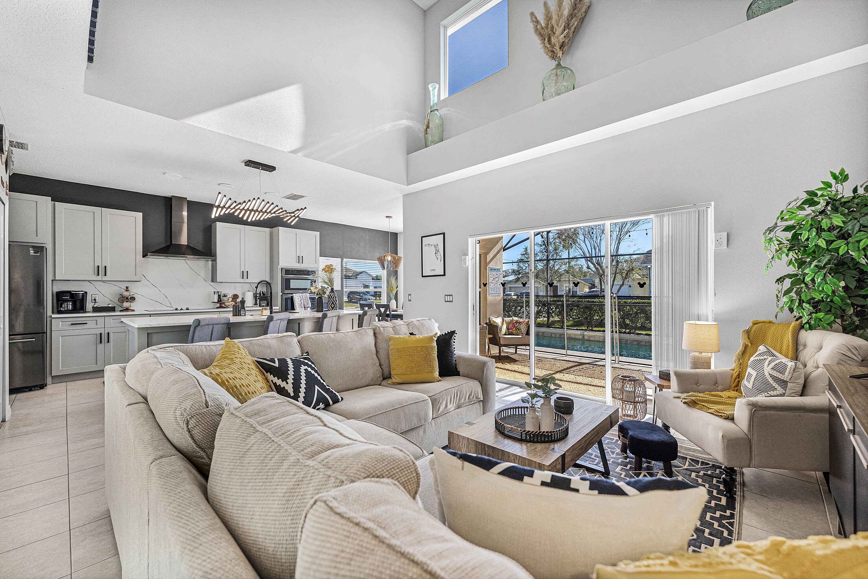 智能電視、電子遊戲、書籍、 辦公室