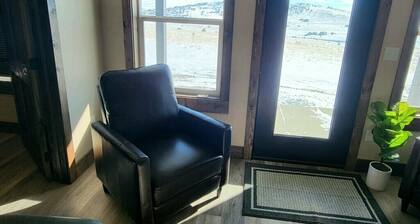 Beautiful brand new house with breathtaking Shining Mountain views.