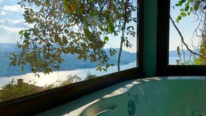 Apartment with Lake View | Property grounds - Casa El Ensueño, tú casa en Valle (Valle de Bravo)