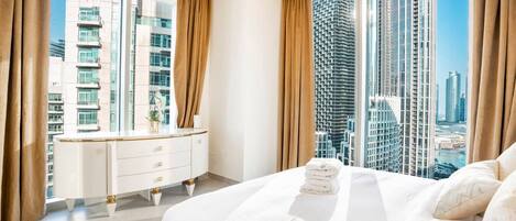 4 chambres, fer et planche à repasser, Wi-Fi, draps fournis