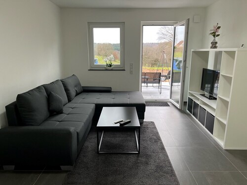 Apartment with 55sqm - 10 minutes from Lake Losheim - quiet location