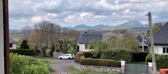 Ideal for family vacations, pets welcome!