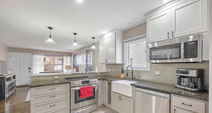 Benson. Cozy pet friendly living. No pet fees.
