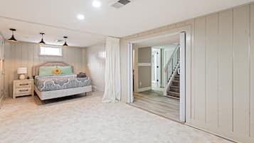 4 habitaciones, escritorio, tabla de planchar con plancha y wifi gratis