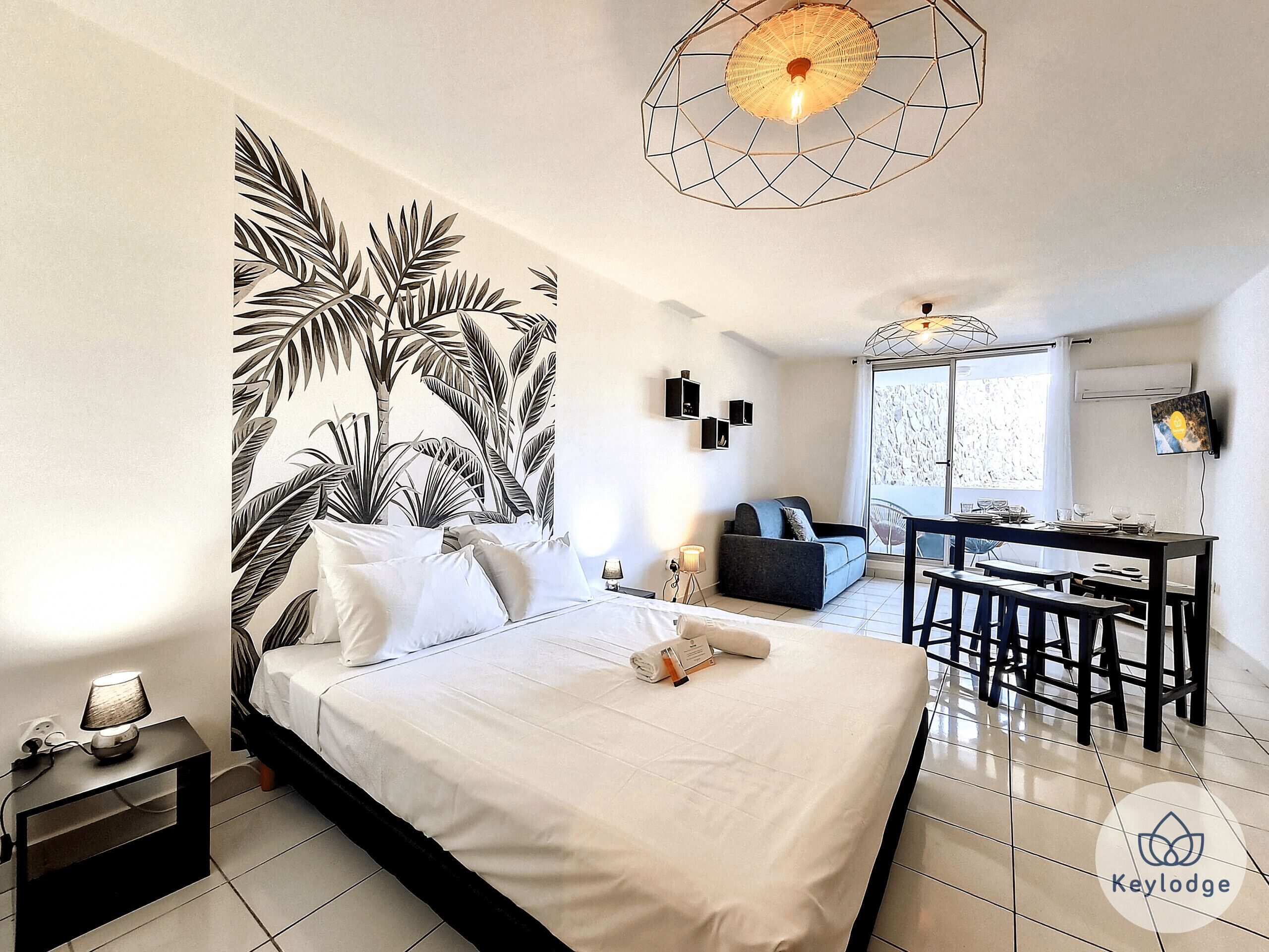 Bügeleisen/Bügelbrett, kostenloses WLAN, Bettwäsche