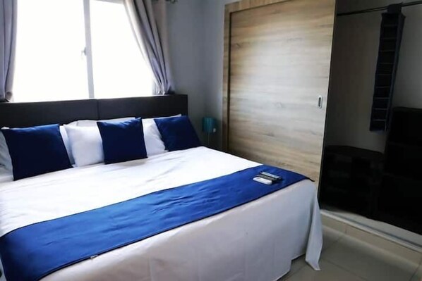 Luxury Duplex | 2 bilik tidur, langsir/tirai gelap terus, seterika/papan seterika