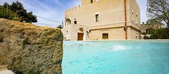 Villa Fontana with private pool and ancient botanical park