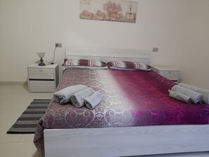 2 camere, ferro/asse da stiro, culla da viaggio, Wi-Fi gratuito