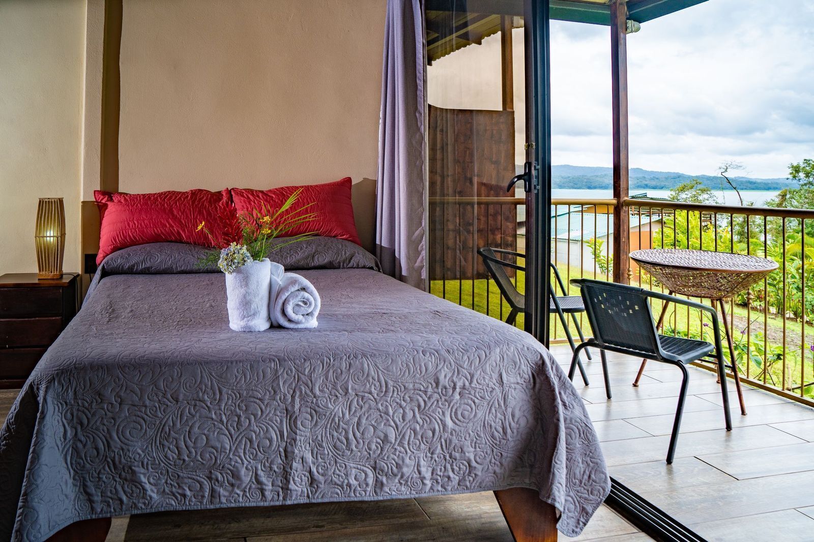 Panorama villa | Een kluis op de kamer, verduisterende gordijnen, gratis wifi, beddengoed