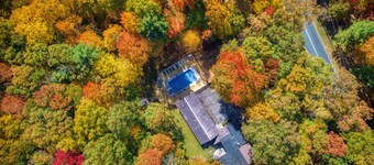 Lakeside Home Hot Tub + Heated Pool on Private 5 Acres