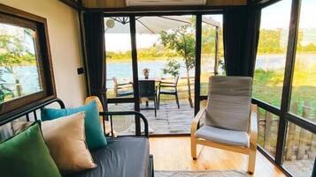 Deluxe-Doppel- oder -Zweibettzimmer, 1 Schlafzimmer | Bettwäsche aus ägyptischer Baumwolle, hochwertige Bettwaren