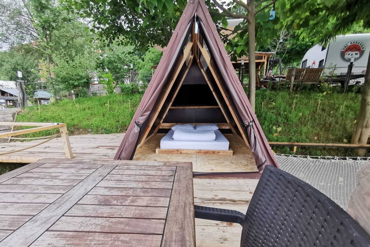 Luxury-Baumhaus | Bettwäsche aus ägyptischer Baumwolle, hochwertige Bettwaren