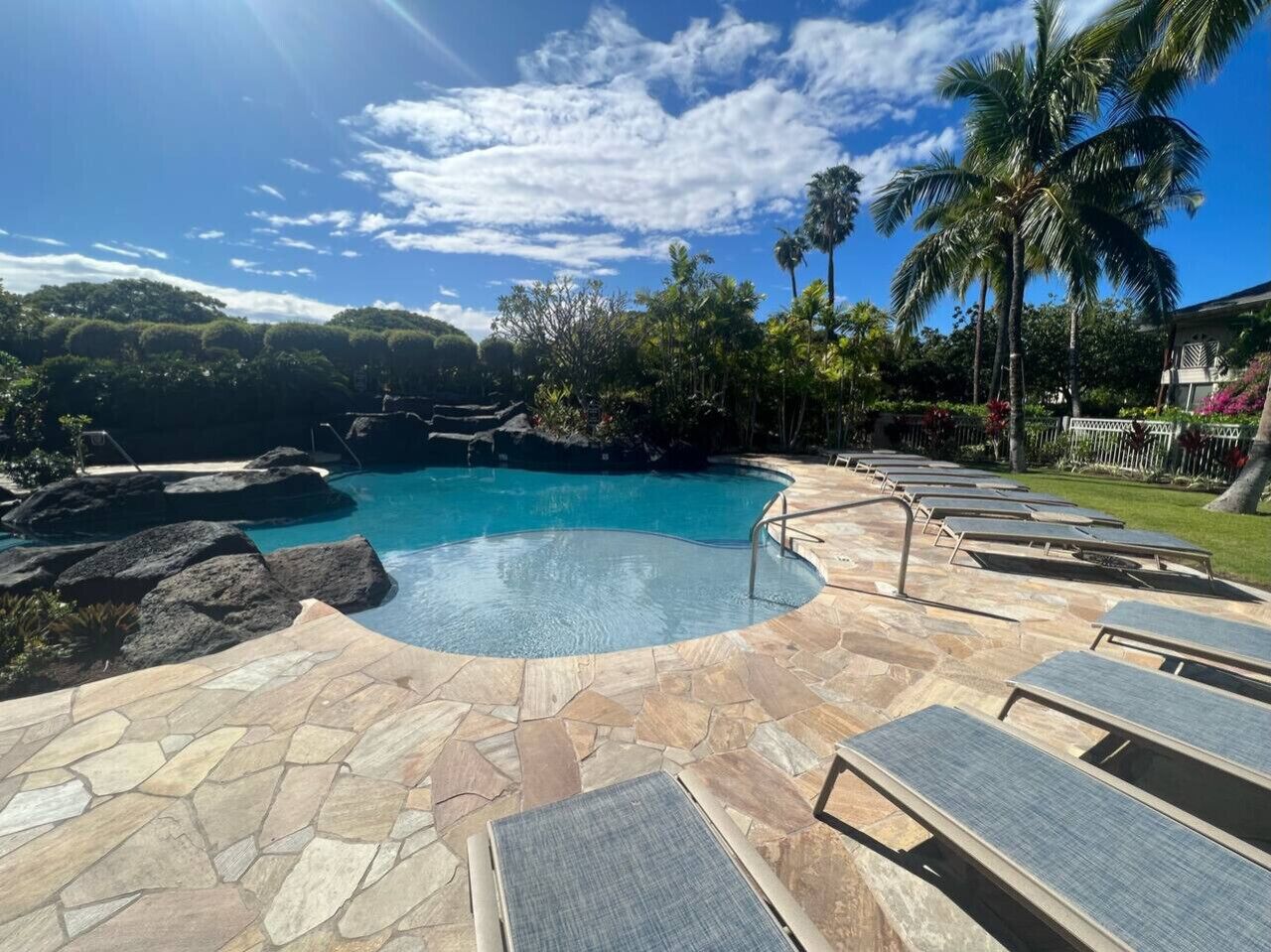 Piscine extérieure, piscine chauffée