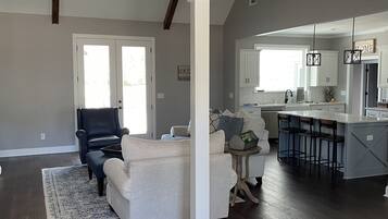 TV connectée, cheminée