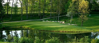 Four Winds - 1st Floor