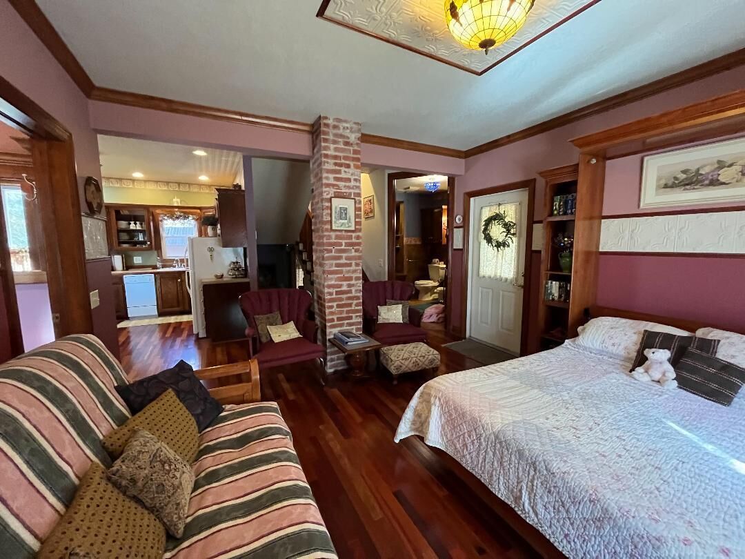 1 bedroom, desk, WiFi, wheelchair access