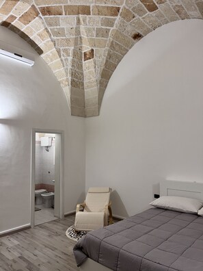 1 Schlafzimmer, Schreibtisch, kostenloses WLAN, Bettwäsche