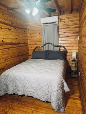 1 bedroom, bed sheets - "Southwest Cabin" Cabin 5 (Oden)