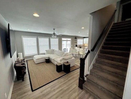 Newburgh Newsie - 3BR, 2.5BA, Gym, Patio, New Construction in Amazing Location!