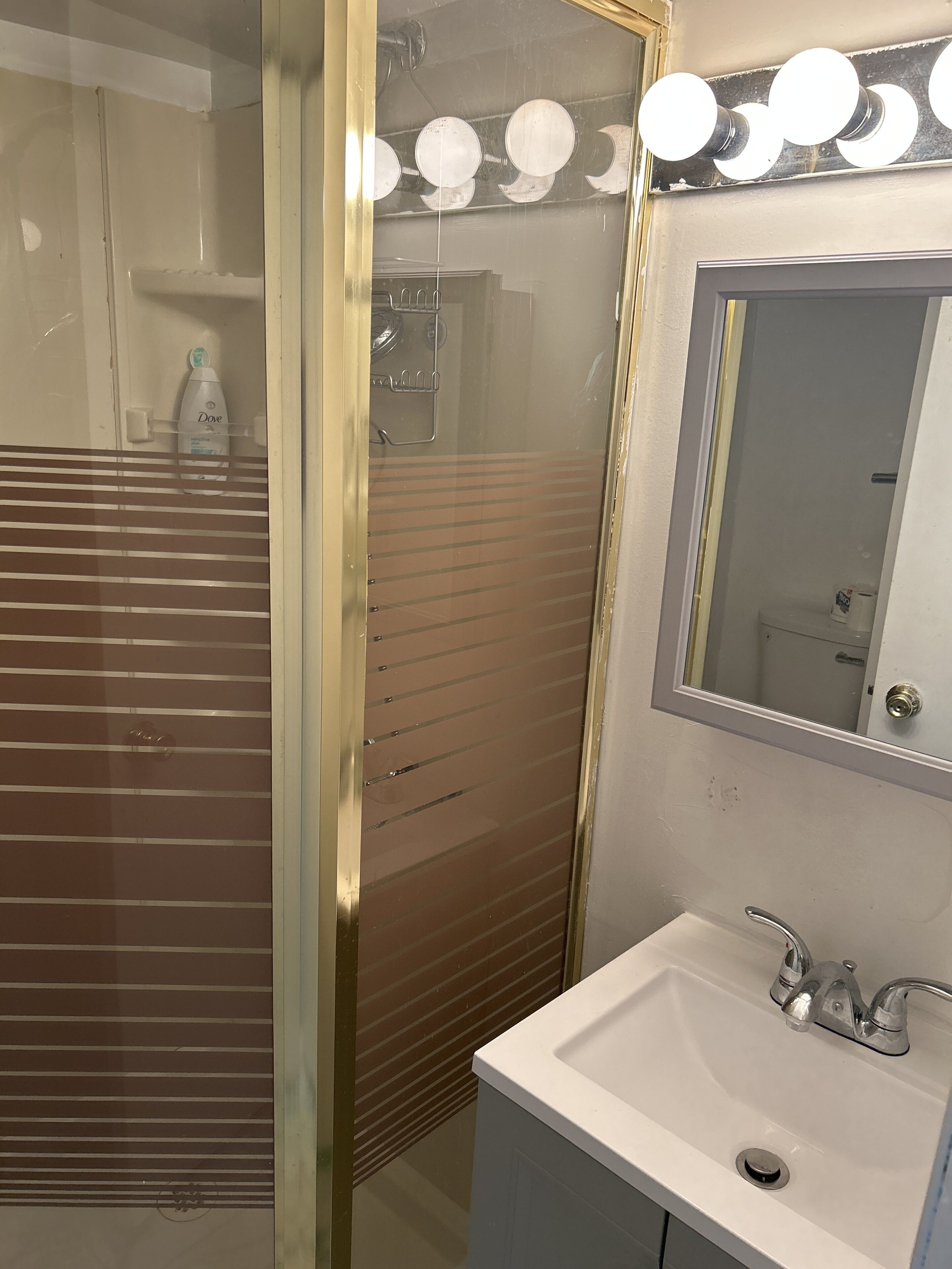 Cozy 1 bedroom studio  area in Yonkers NY