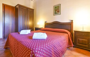 1 chambre, Wi-Fi gratuit, draps fournis