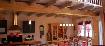 Duplex chalet 85 m2 3 bedrooms and mezzanine with lake view