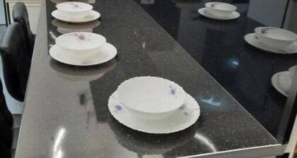 House Side by Side/.