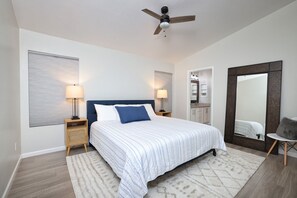 3 habitaciones, tabla de planchar con plancha y cuna de viaje 