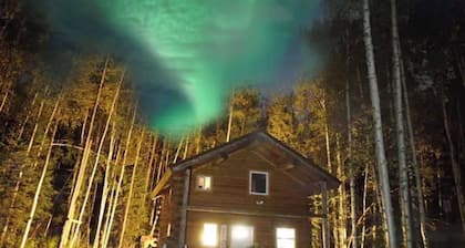 Comfy/Private Alaskan Log Cabin 2