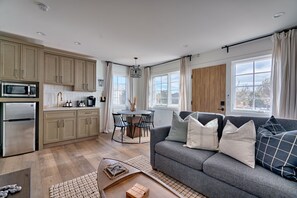 Smart TV de 55 pulgadas con canales vía satélite y televisión