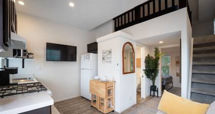 Pacific Coast Tiny House with three beds & a loft