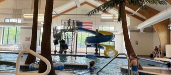 Lakes of the North Cabin near trails - Access to Clubhouse with Pool and Hot Tub