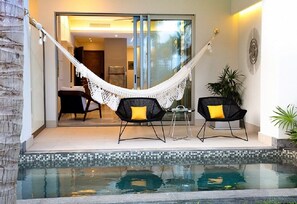 Outdoor pool, a heated pool