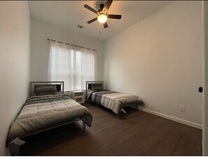 3 bedrooms, WiFi