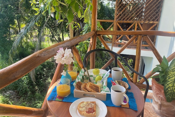 Café da manhã continental grátis todos os dias
