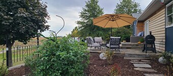 Modern Farmhouse with gorgeous views and lots of farm animals!