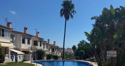 family friendly villa/townhouse in an Urbanisation with shared pools - sea views