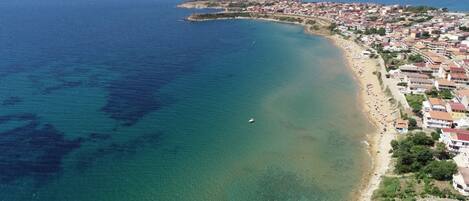 Beach nearby, sun-loungers