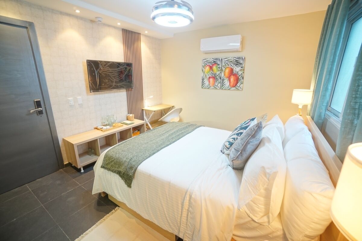 1 bedroom, WiFi, bed sheets