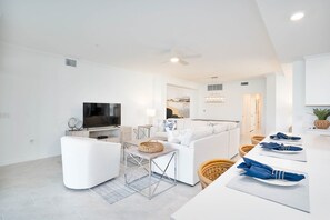 Smart-TV, DVD-Player