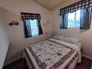 1 Schlafzimmer, Schreibtisch, Bügeleisen/Bügelbrett, kostenloses WLAN