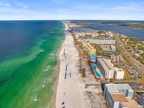 Seacrest Beachfront 2BR | Angled Gulf View + Pools